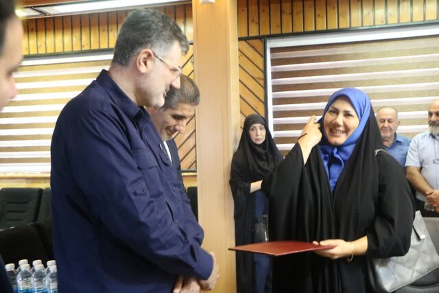 تعاونگران برتر بندرانزلی تجلیل شدند