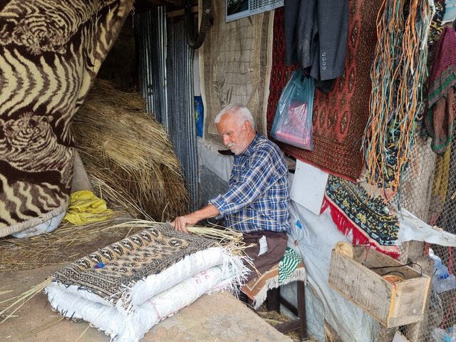 پالان قجری، حرفهای که از اسب افتاد