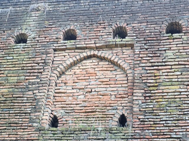 پل خشتی لاهیجان، میراثی بهجامانده از دوره کیائیان