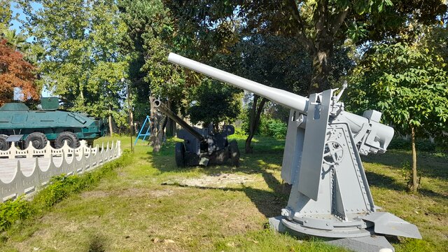 کاخموزه بندرانزلی؛ گنجینهای در دل دریا و تالاب