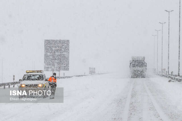 بارش ۴۰ سانتی برف در اسالم - خلخال/ ۲ محور کوهستانی مسدود شد بارش ۴۰ سانتی برف در اسالم - خلخال/ ۲ محور کوهستانی مسدود شد