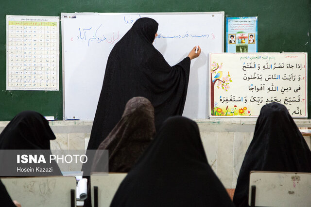 گیلان در جایگاه سوم باسوادی کشور/تاکید بر مهارت آموزی سوادآموزان گیلان در جایگاه سوم باسوادی کشور/تاکید بر مهارت آموزی سوادآموزان
