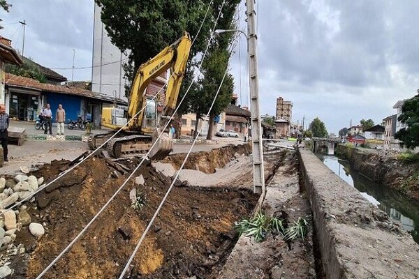 تزیینی جلوگیری از رانش خیابان چمران لنگرود در کوتاه ترین زمان