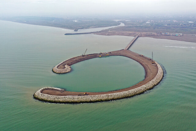 بندر گردشگری چمخاله آماده بهرهبرداری است