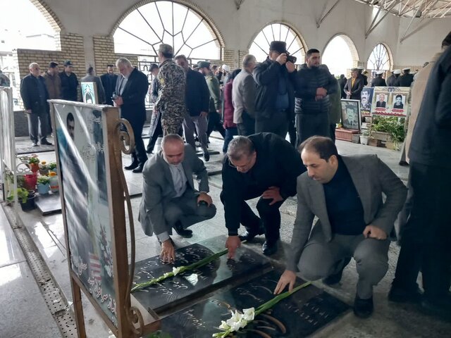 ضیایی: خدمت به مردم، اولویت مسئولان باشد