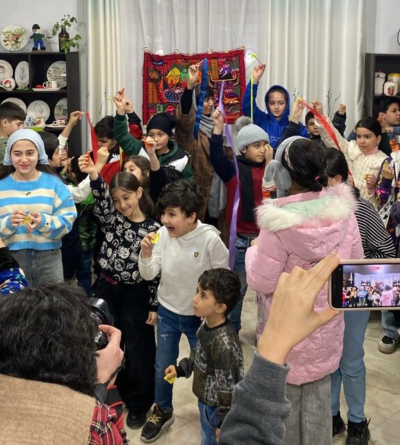 بندرانزلی میزبان «چمدان عروسکها» شد