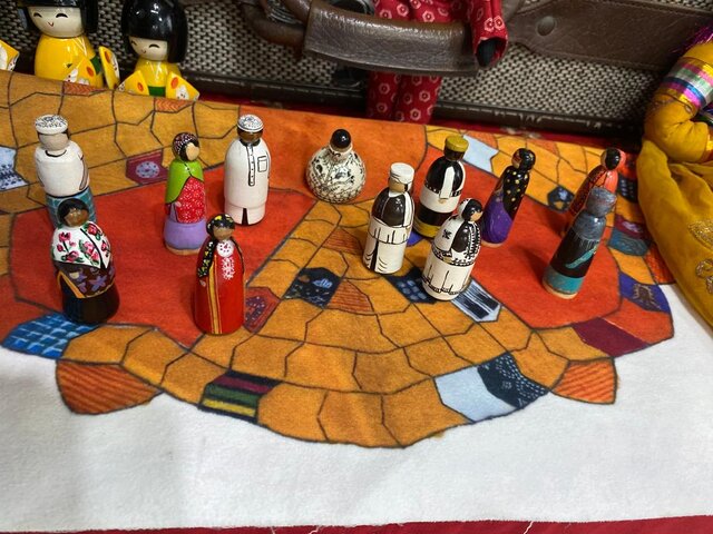 بندرانزلی میزبان «چمدان عروسکها» شد