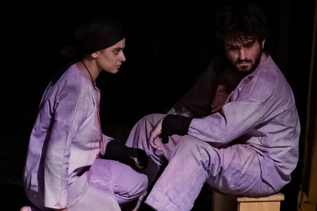 نمایش «اُلفت قاتلان» در رشت به روی صحنه رفت