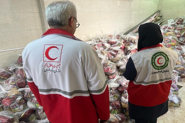 توزیع ۱۰۹۰ بسته معیشتی «هلال رحمت» در گیلان توزیع ۱۰۹۰ بسته معیشتی «هلال رحمت» در گیلان