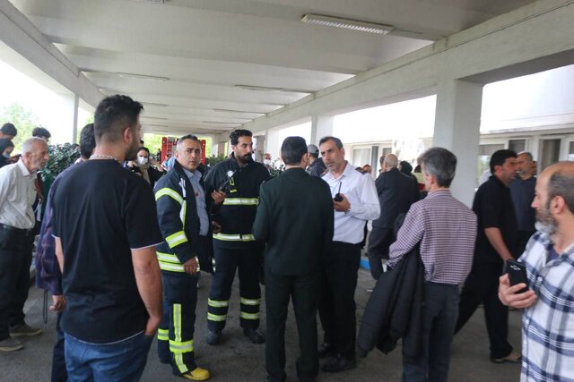 ۲۹ آتشنشان و افسر ارشد به بیمارستان رسول اکرم رشت اعزام شدند