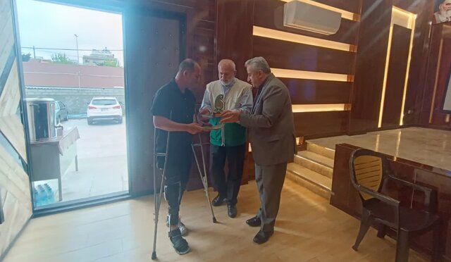 مراسم تجلیل از کارگران نمونه بندرانزلی برگزار شد