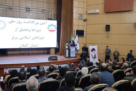 شوراها نماد مشارکت مردمی و بازوی اجرایی دولت هستند
