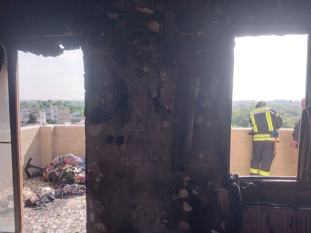 بازیگوشی نوه خانه مادربزرگ را به آتش کشید