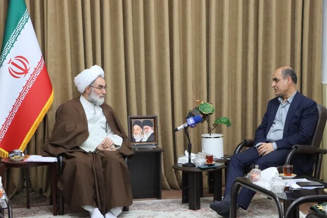 سیره آیت‌الله بهجت چراغ راه هدایت انسان‌ها و مسئولان است