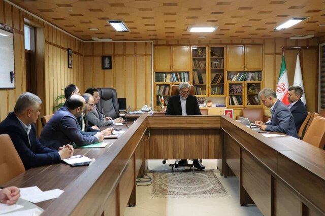 ضرورت نوسازی شبکه توزیع برق بیش از ۱۰۰ روستای رشت