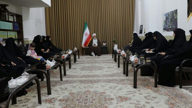 نیازمند بازگشت به معارف دینی در حوزه خانواده و فرزندآوری هستیم