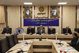 نظارت روزانه بر قیمت اقلام و مواد غذایی در بازار گیلان
