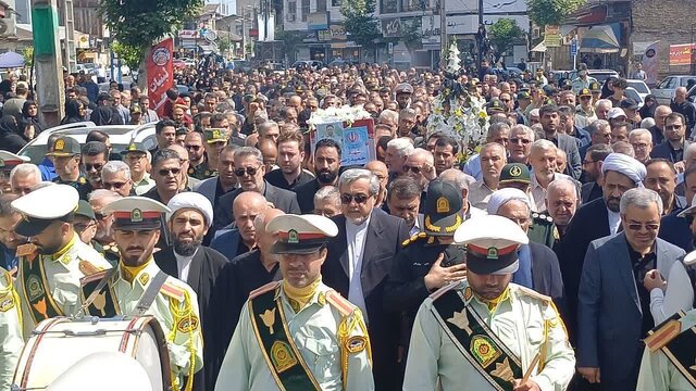 پیکر سرتیپ دوم شهید حمیدرضا فلاحی در سنگر تشییع شد