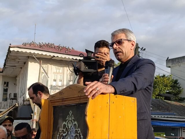 ملت ایران با اقتدار و انسجام ملی در برابر سلطه جویی بیگانگان سرخم نمی‌کنند