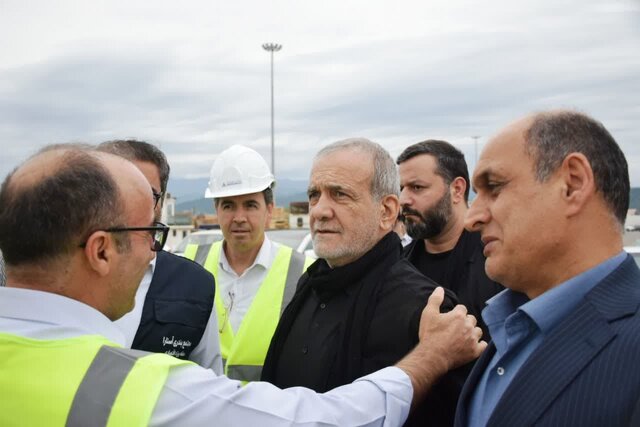 بازدید میدانی رئیس جمهوری از مجتمع بندری آستارا
