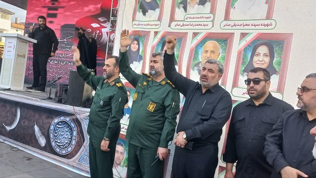 بنای جامعه اسلامی توسط زنان ساخته می شود