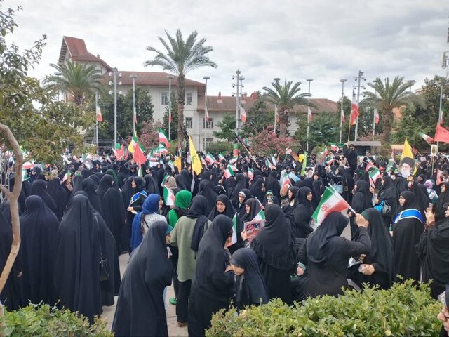 بنای جامعه اسلامی توسط زنان ساخته می شود