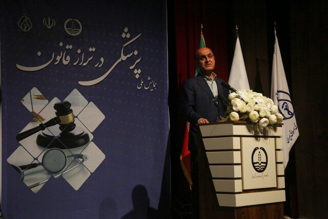 جامعه انتظار خطای پزشکی ندارد/ نیازمند سواد سلامت هستیم