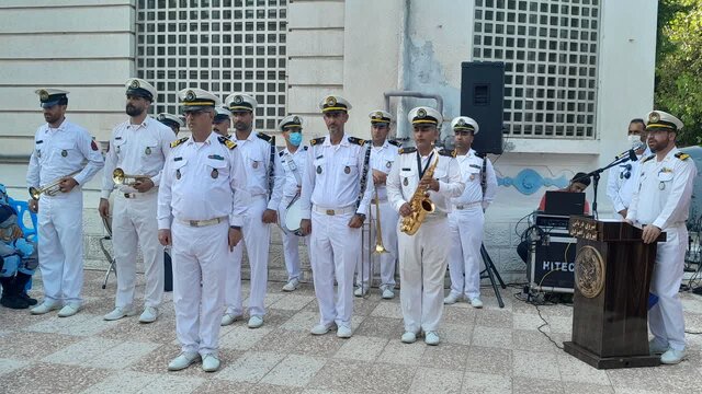 تاریخ قهرمانیهای کشور باید بیش از پیش تبیین شود