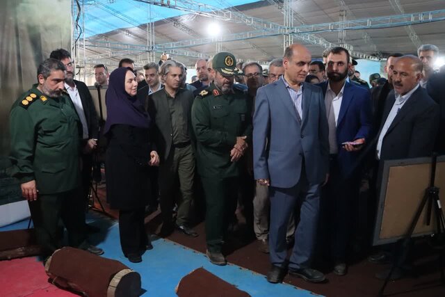 نمایشگاه «روایت پرچمداران» دومین کنگره ملی ۸۰۰۰ شهید گیلان افتتاح شد