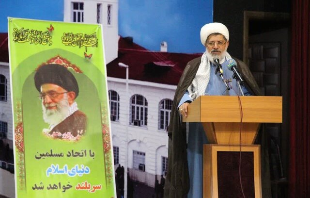 دشمنان انقلاب هرگز توان مقابله با اقتدار جمهوری اسلامی را ندارند
