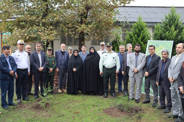 تلاش در حوزه آموزش و پرورش سرمایهگذاری برای کاهش آسیبهای اجتماعی است