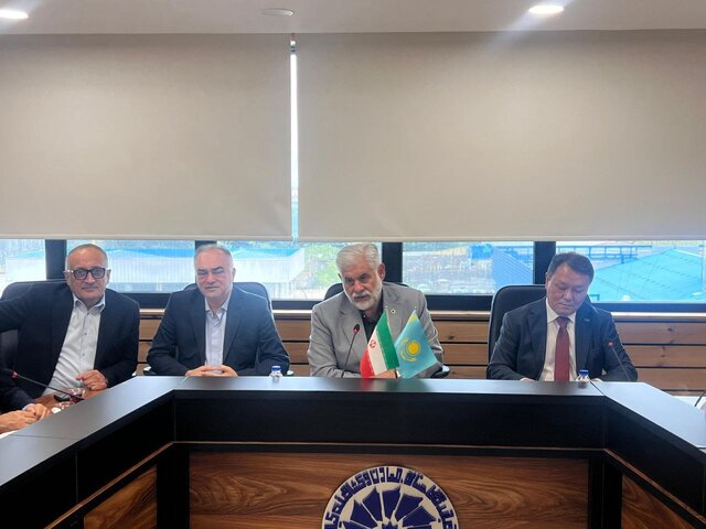 افزایش مبادلات تجاری هدف مشترک ایران و قزاقستان/ استقبال از راه‌اندازی پرواز مستقیم رشت - آکتائو