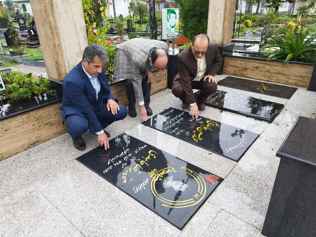 دیدار رئیس و جمعی از جهادگران جهاددانشگاهی گیلان با خانواده سردار شهید محمدبیگلو