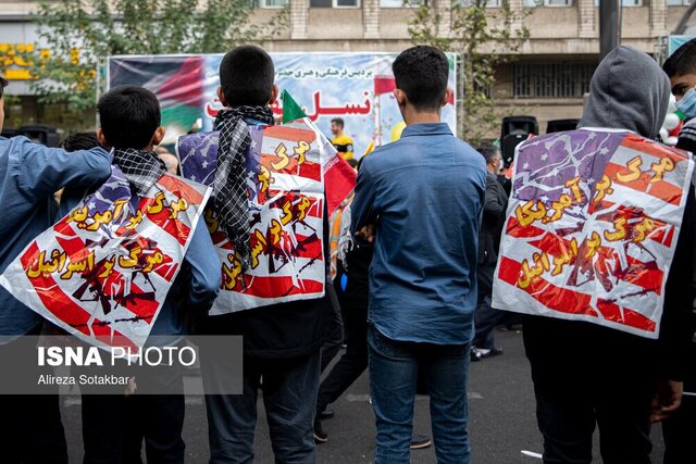 برگزاری راهپیمایی یوم الله سیزدهم آبان در ۶۱ نقطه گیلان برگزاری راهپیمایی یوم الله سیزدهم آبان در ۶۱ نقطه گیلان