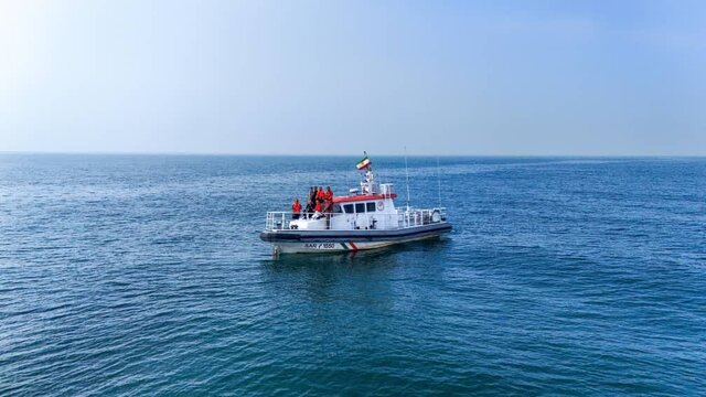 گشت دریایی مشترک برای حفاظت از فوک خزری+ ویدئو