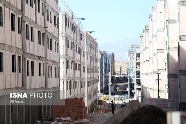پیشرفت ۳۷ درصدی پروژه‌های مسکن در اصفهان/ تحویل ۵۵۰۰ واحد تکمیل شده به متقاضیان