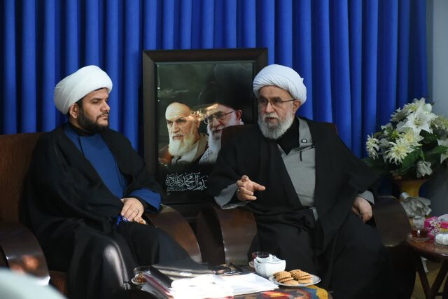 نماینده گیلان در مجلس خبرگان: احیای نهج‌البلاغه یک حرکت واجب است