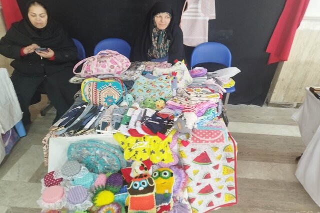 برپایی نمایشگاه مشاغل خانگی خلاق در جهاددانشگاهی گیلان