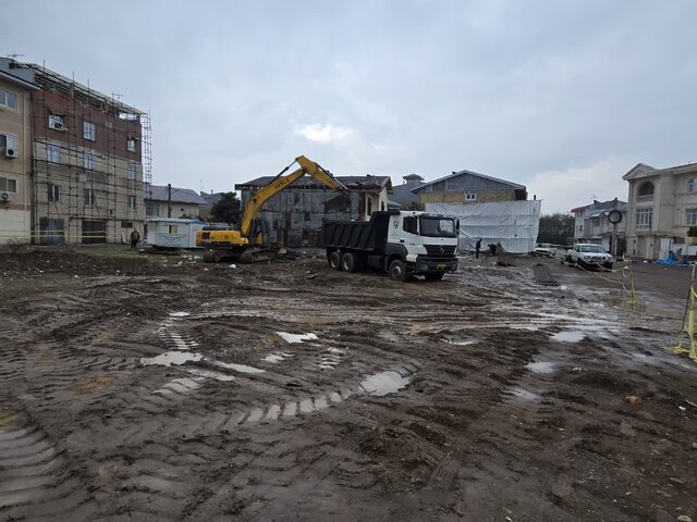 بازسازی واحدهای مسکونی خسارتدیده شعاع انفجار در حال انجام است