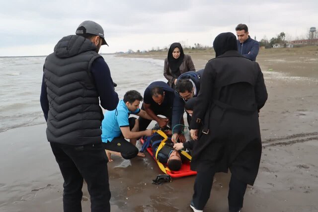 مسابقات مهارتی طب رزم نداجا در رشت برگزار شد