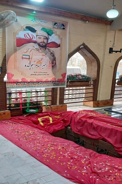 پیکر مطهر شهید امنیت «امیرحسام جوینده» در صومعهسرا تشییع شد