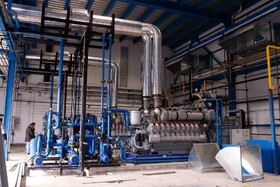 افتتاح نیروگاه مقیاس کوچک شهرک صنعتی صومعه‌سرا در دهه فجر