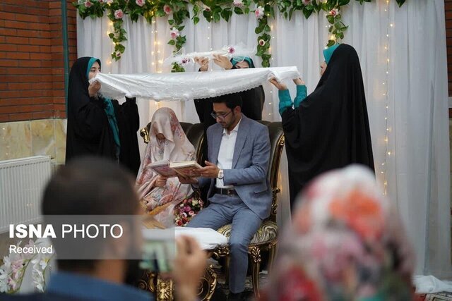 بیش از ۱۲ هزار متقاضی گیلانی در صف انتظار وام ازدواج