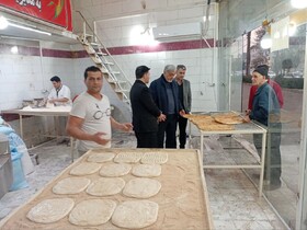 فرماندار رشت: صیانت از حقوق شهروندان در واحدهای نانوایی ضروری است