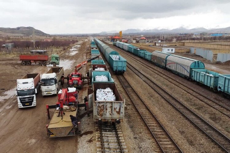 رشد دو رقمی شاخصهای حمل بار در راهآهن شمال۲