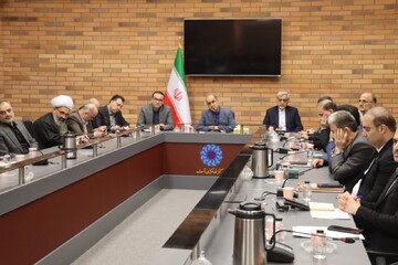 استاندار گیلان: مشکل تسهیلات بانکی بازسازی بازار رشت رفع می‌شود