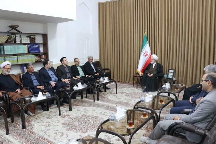 ‌فرماندار رشت: مدیران اجرایی در شهرستان با تمام توان پای کار خدمت به مردم ایستاده‌اند