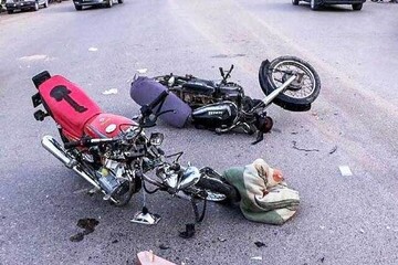 تجاوز به چپ موتورسیکلت در محور سیامزگی به شفت ۳ فوتی برجا گذاشت