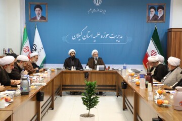 نماینده ولی فقیه در گیلان: طلاب با مردم گفت‌وگو و ارتباط مستقیم داشته باشند