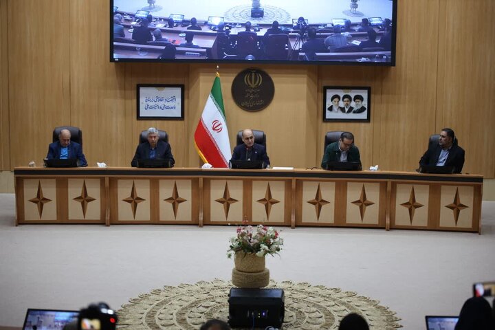 استاندار گیلان: ۱۶ هزار مترمربع بنای جدید در بازار سوخته رشت احداث می‌شود